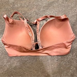 Victoria's Secret Very Sexy Plunge T-back Front Close Bra light pink